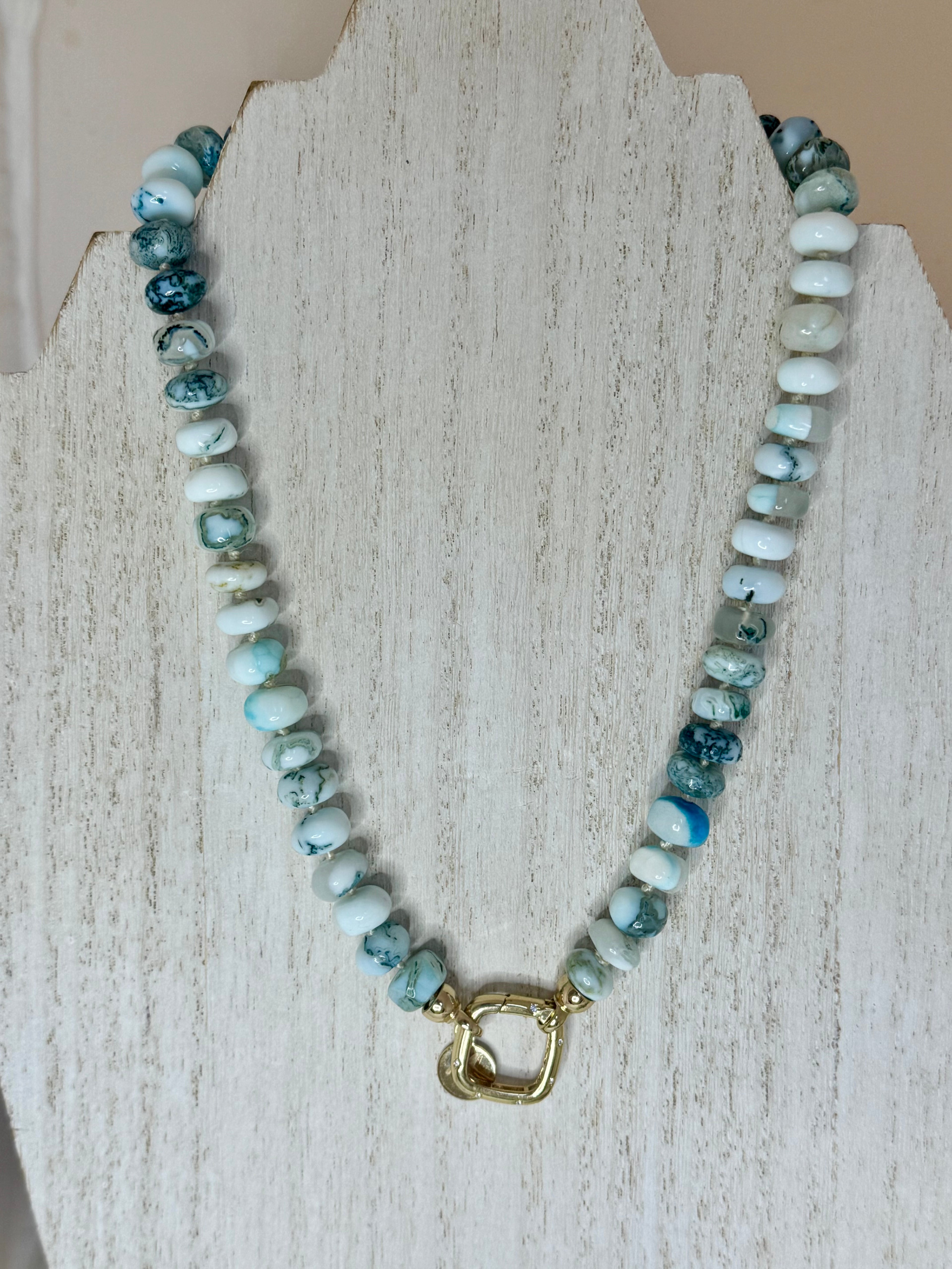 The Bubble Necklace