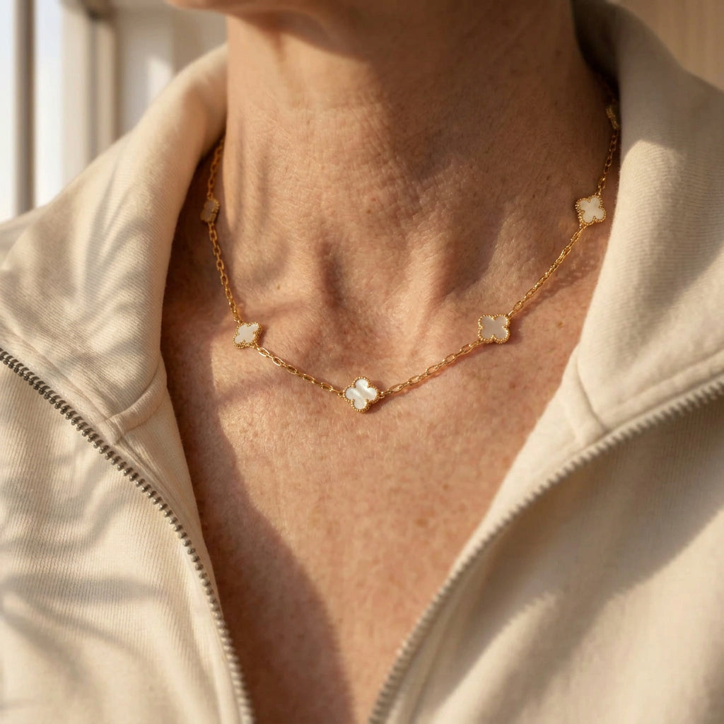 The Clover Necklace
